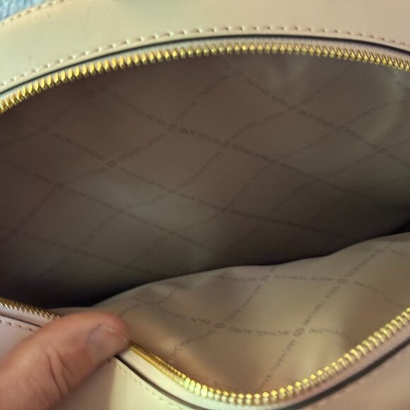 Michael Kors Jaycee backpack - Picture 8 of 10